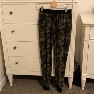 Green Camouflage sweatpants, super soft